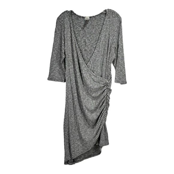 Freshmint Dresses & Skirts - Freshmint USA Womens Wrap Dress Size XL Knee Gray V-Neck Knit 3/4 Sleeve Zipper